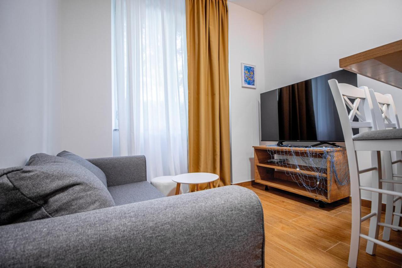 Apartments Euphoria East ริเยกา ภายนอก รูปภาพ